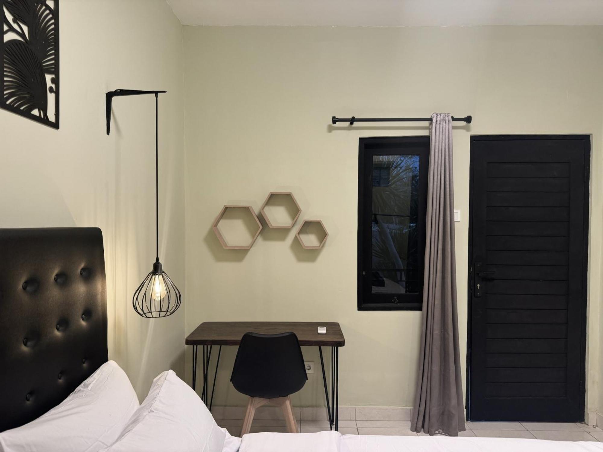 The Pause Guesthouse Uluwatu Екстериор снимка